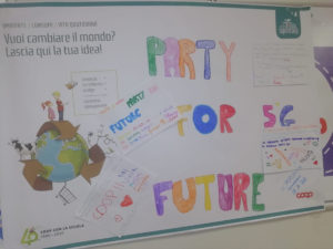 Idee dei bambini sul cartellone Vuoi cambiare il mondo? lascia qui la tua idea!