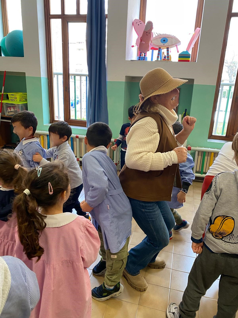 bambini che partecipano al progetto ogni ape conta bambini che partecipano al progetto ogni ape conta